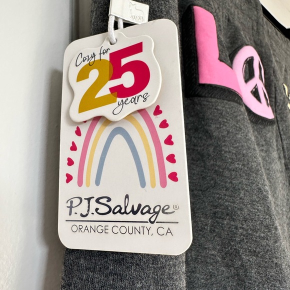 NWT! PJ SALVAGE LOVE & PEACE SHORTS - Picture 5 of 7